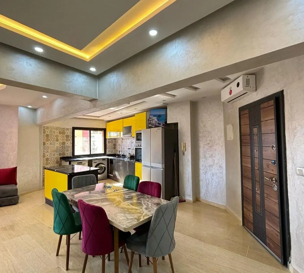 Luxury Lodgings Intl مراكش شقة